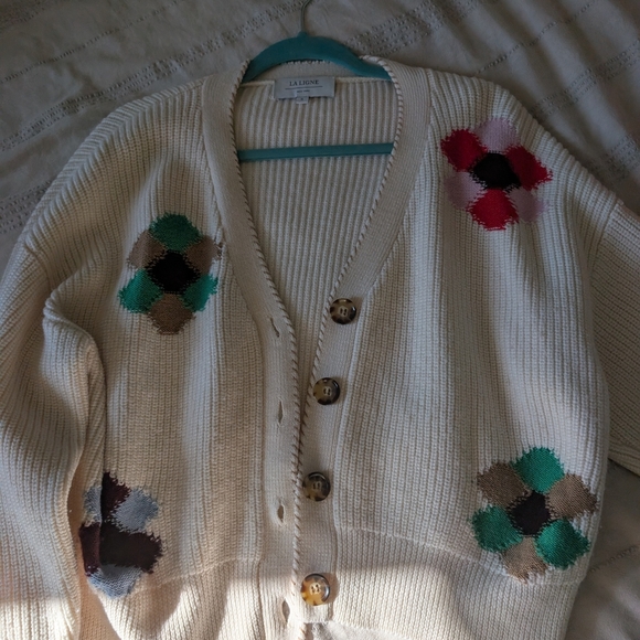 La Ligne Intarsia Flower Cardigan - Picture 3 of 12